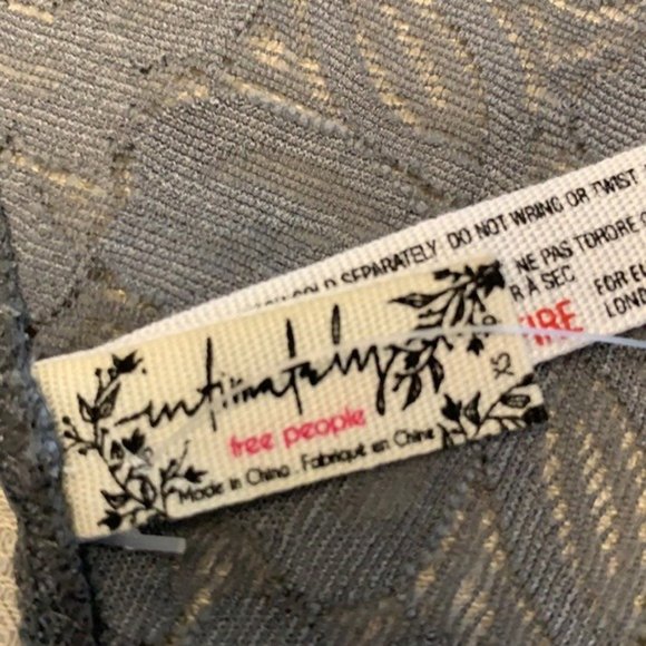 FREE PEOPLE NWT DARK GREY LACE RACERBACK BRALETTE SIZE XS - Picture 8 of 10